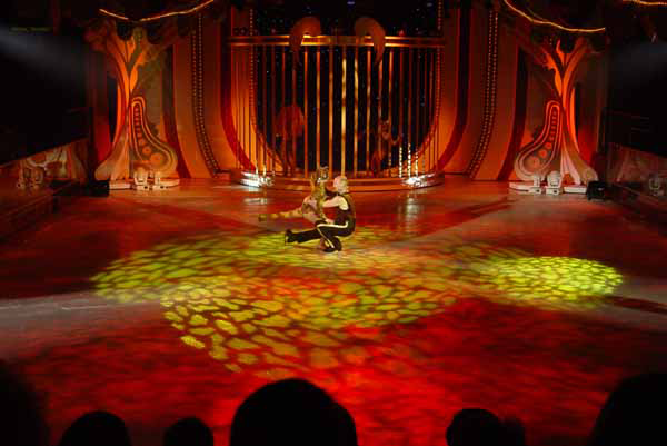 Lion Tamer Scene